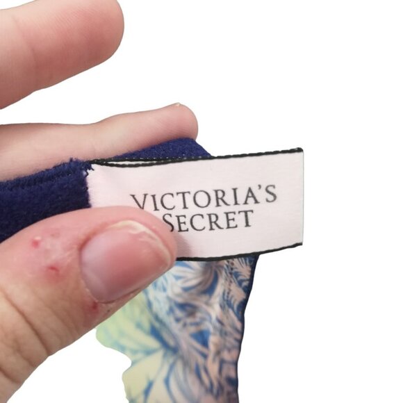 Victorias Secret Lined Demi Underwire Floral Bra Size 34B Adjustable Multiway - Picture 2 of 10